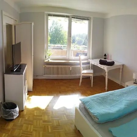 In Monteurwohnung 3 70 M2, Kueche Und Badezimmer, 3 Og Appartement