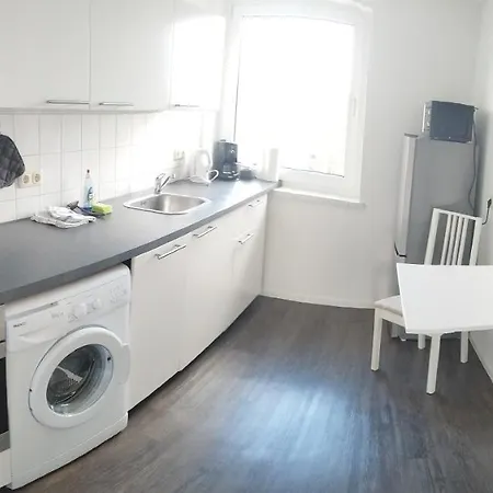 Appartement In Monteurwohnung 3 70 M2, Kueche Und Badezimmer, 3 Og Kronshagen